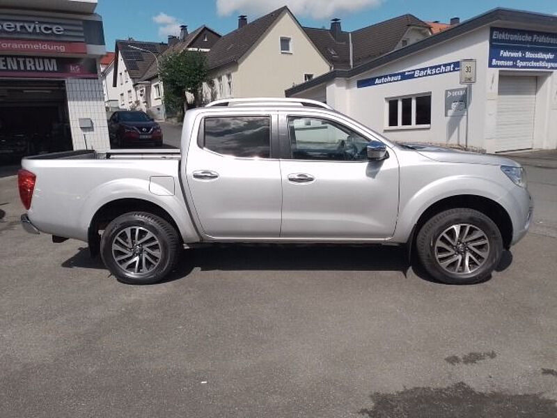 Nissan Navara NP300 N-Connecta Double Cab 4x4