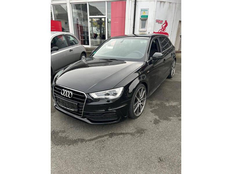 Audi A3 Sportback S line Sportpaket--KUNDENAUFTRAG--