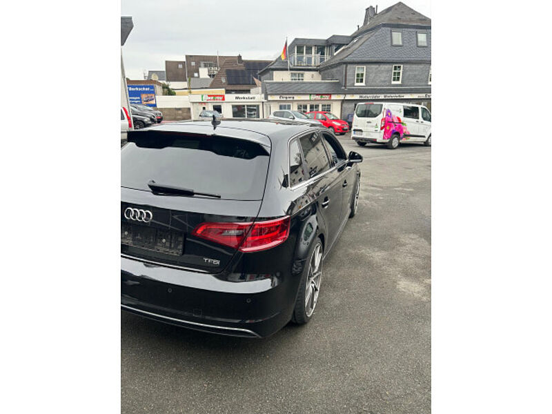 Audi A3 Sportback S line Sportpaket--KUNDENAUFTRAG--