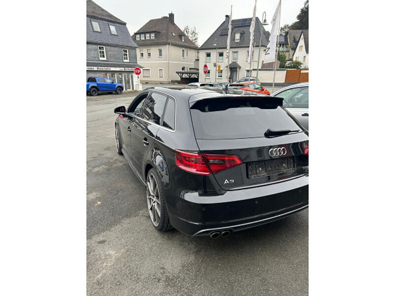 Audi A3 Sportback S line Sportpaket--KUNDENAUFTRAG--