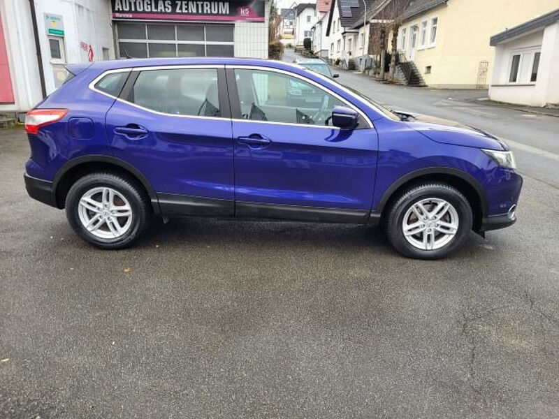 Nissan Qashqai Acenta